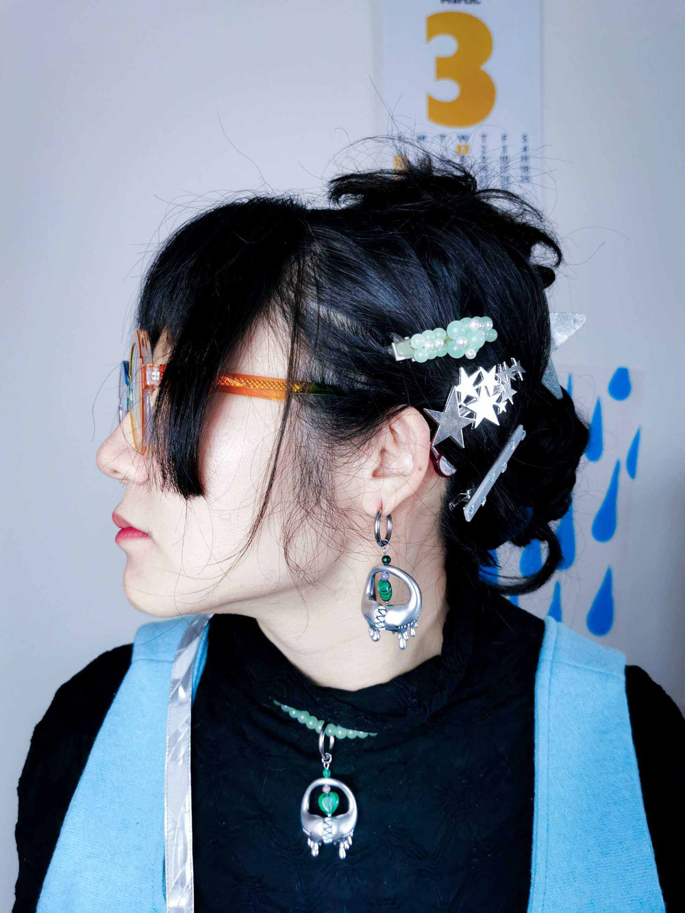 Mechanical silver monster jewelry, Little lash teeth necklace and earrings, Unique creature-inspired accessory, Whimsical mechanical silver adornments, Playful lash teeth jewelry set, Edgy gesture-themed necklace, Stylish mechanical silver fashion accessories, Adorable little lash teeth-inspired jewelry, Quirky mechanical chic set, Trendy silver necklace and earring with lash teeth,