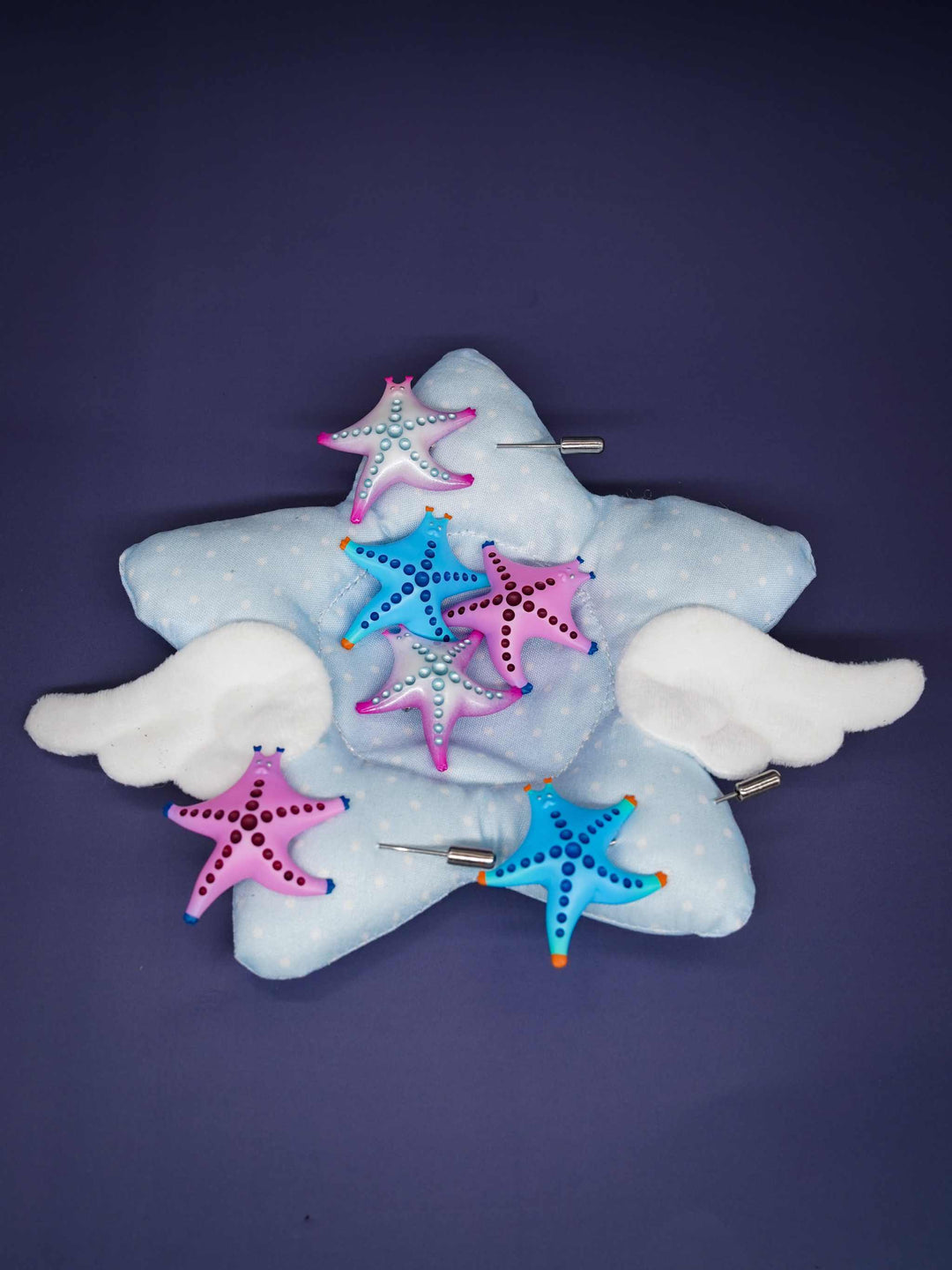 SeaStar cat hairclip and brooch in pearl color blocking and pink, featuring cat-shaped design.