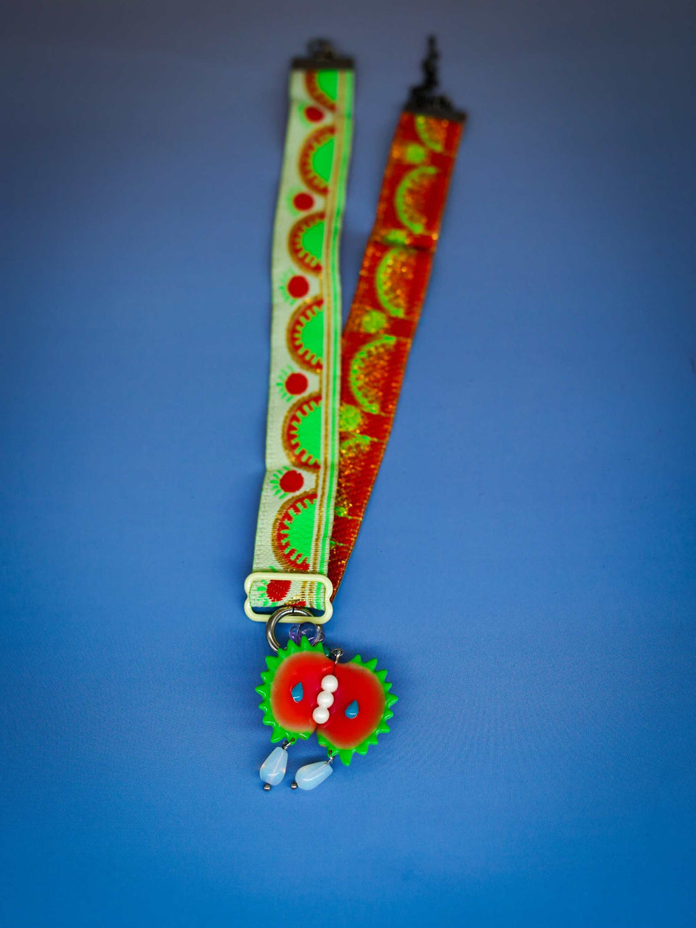 Venus flytrap Necklace & Earring with green edge and pearl middle