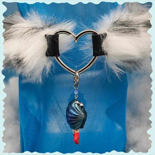 Fairy mini shy clam necklace and earring set in classic blue and red colors